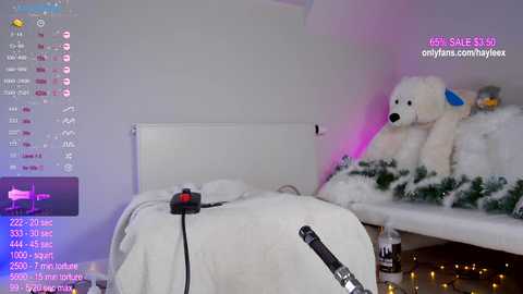 Media: hayleex Chaturbate 2023-12-06 20:58:00