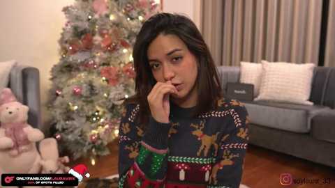 Media: laura3_3 Chaturbate 2023-12-06 03:00:00