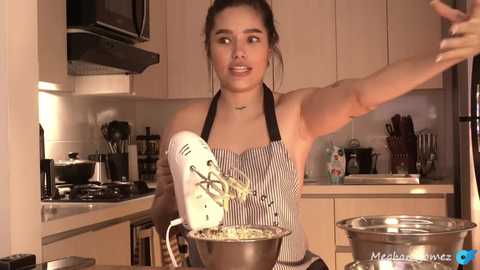 Media: _meghan_gomez1_ Chaturbate 2023-12-07 00:37:00
