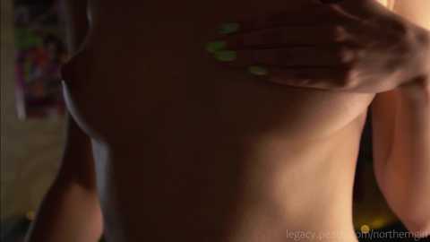 Media: _northern_girl_ Chaturbate 2023-12-07 15:58:00