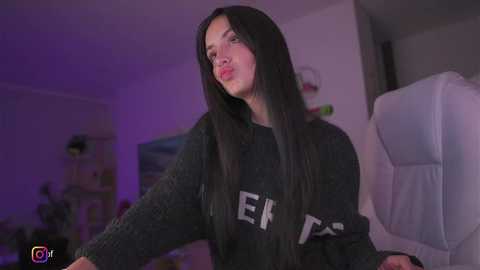 Media: annie_dreams Chaturbate 2023-12-07 01:14:00