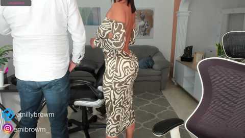 Media: emillybrowm Chaturbate 2023-12-07 12:30:00