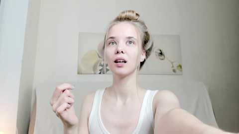 Media: infinite_reality Chaturbate 2023-12-07 09:30:00