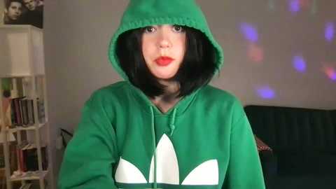 Media: littlesugarpea Chaturbate 2023-12-07 00:39:00