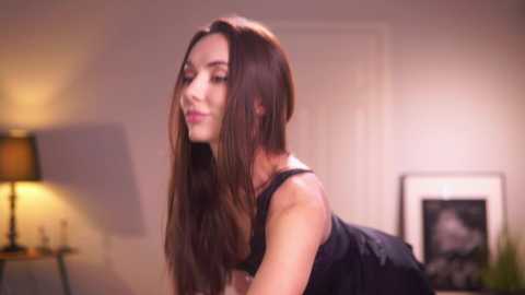 Media: _mariarty_ Chaturbate 2023-12-08 00:12:00