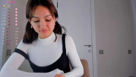 t0keng1rl @ chaturbate on 20231208