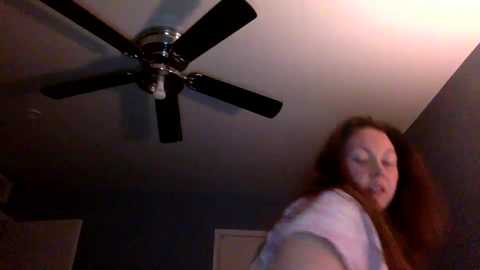betty_balloons @ chaturbate on 20231209
