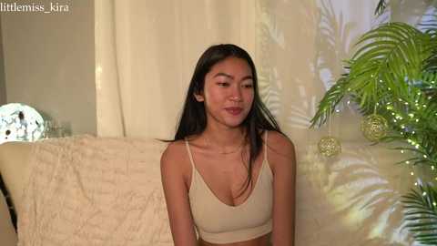 Media: littlemiss_kira Chaturbate 2023-12-09 04:30:00