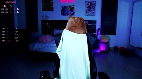 Media: madnessalise Chaturbate 2023-12-09 20:43:00