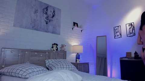 Media: riskyproject Chaturbate 2023-12-09 02:14:00