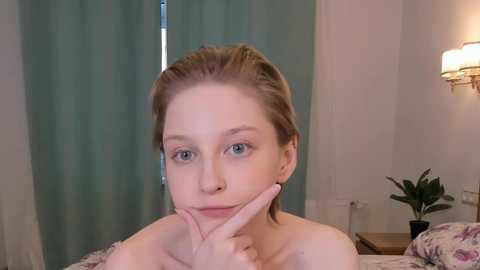 alisondrakes @ chaturbate on 20231210