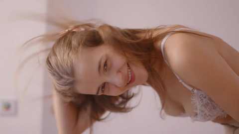 Media: eli_sun Chaturbate 2023-12-10 10:10:00