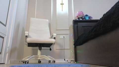 Media: ichigo_o Chaturbate 2023-12-10 08:32:00