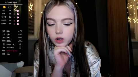 Media: small_blondee Chaturbate 2023-12-11 00:24:00