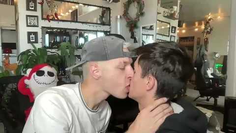 Media: trystoph Chaturbate 2023-12-11 19:05:00