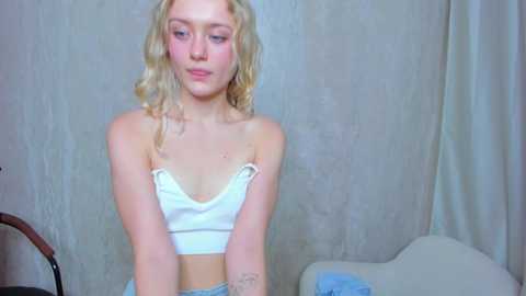 dakota_welling @ chaturbate on 20231212