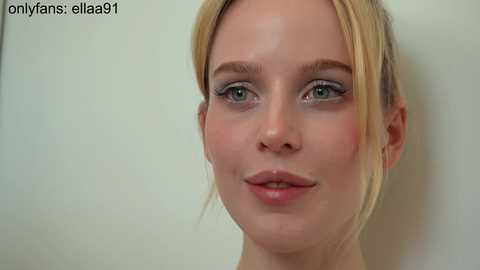 Media: ellaa91 Chaturbate 2023-12-12 19:39:00