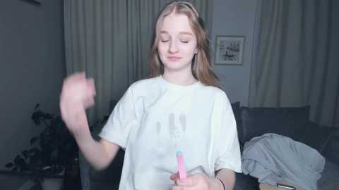 Media: _magic_smile_ Chaturbate 2023-12-13 03:58:00