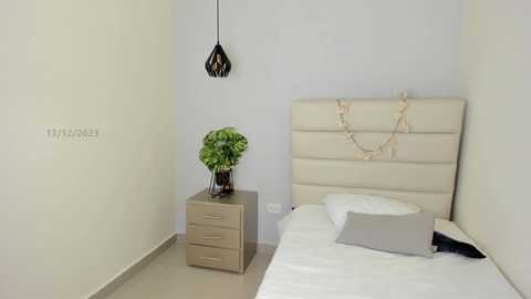 Media: joss_caprice Chaturbate 2023-12-13 18:58:00