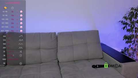 Media: lonelyflowerr Chaturbate 2023-12-13 13:00:00