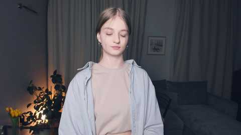 Media: _magic_smile_ Chaturbate 2023-12-14 20:06:00