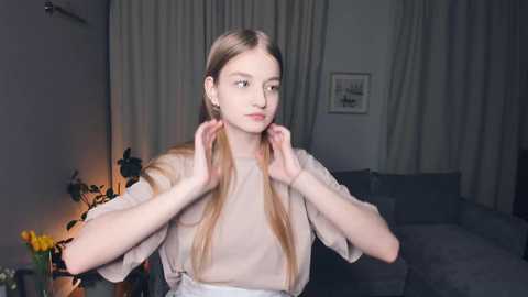 Media: _magic_smile_ Chaturbate 2023-12-14 22:06:00