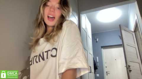 Media: angel_from_sky Chaturbate 2023-12-14 11:00:00