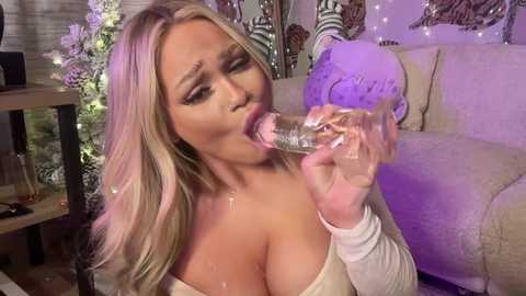 ari_02 @ chaturbate on 20231214