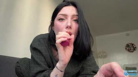 Media: evelynforever Chaturbate 2023-12-14 00:02:00