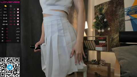 Media: a_whole_eternity Chaturbate 2023-12-15 18:52:00
