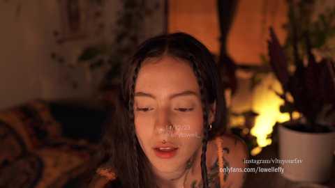 Media: effylowell_ Chaturbate 2023-12-15 01:56:00
