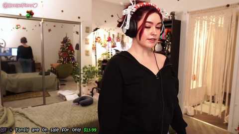 Media: evelynpiers Chaturbate 2023-12-15 21:36:00