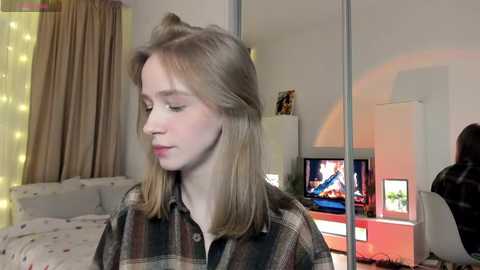 happiness_s @ chaturbate on 20231215