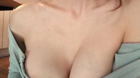 Media: mia_elfie Chaturbate 2023-12-16 07:58:00