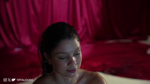 Media: tifalock_ Chaturbate 2023-12-16 01:00:00