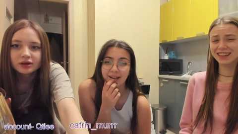 Media: 1i1ypa1mer Chaturbate 2023-12-17 04:13:00