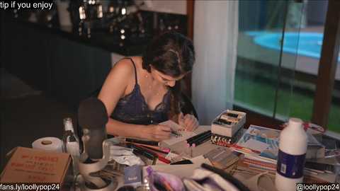Media: loollypop24 Chaturbate 2023-12-17 20:51:00