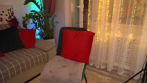 Media: sweety_rinushka_ Chaturbate 2023-12-17 18:25:00