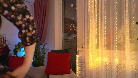 Media: sweety_rinushka_ Chaturbate 2023-12-17 20:54:00
