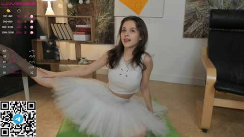 Media: a_whole_eternity Chaturbate 2023-12-18 12:04:00