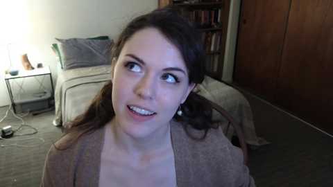 Media: charlotte1996 Chaturbate 2023-12-18 04:37:00