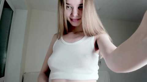 Media: infinite_reality Chaturbate 2023-12-18 08:59:00