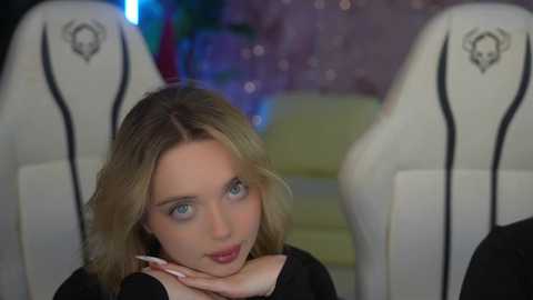 Media: anabel054 Chaturbate 2023-12-19 04:36:00