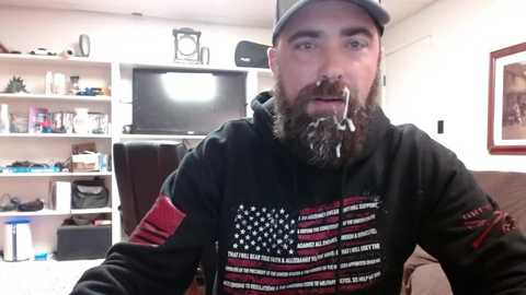 Media: hardworkertn Chaturbate 2023-12-19 03:36:00