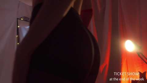 Media: sunny_maria Chaturbate 2023-12-19 02:23:00