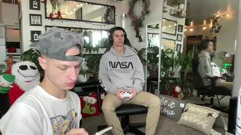 Media: trystoph Chaturbate 2023-12-19 15:35:00