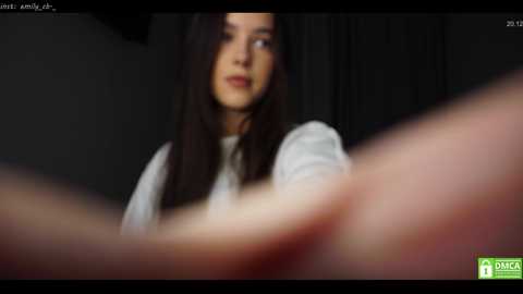 Media: emilybatee Chaturbate 2023-12-20 18:47:00