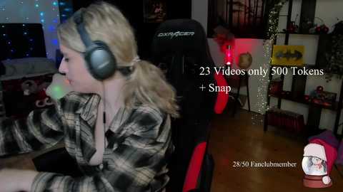 Media: kimilee22 Chaturbate 2023-12-20 19:14:00