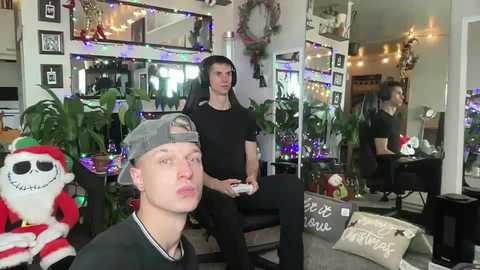 Media: trystoph Chaturbate 2023-12-20 21:14:00