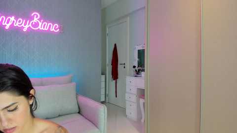 Media: jeangreybianca Chaturbate 2023-12-21 21:47:00